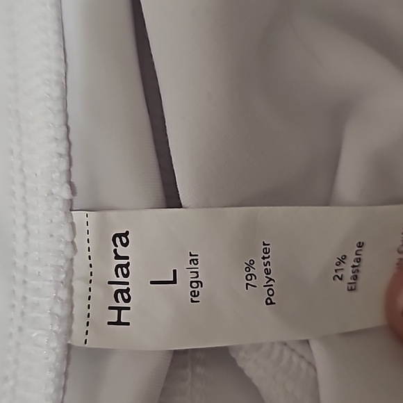 Gently used comfortable pants - Picture 5 of 10